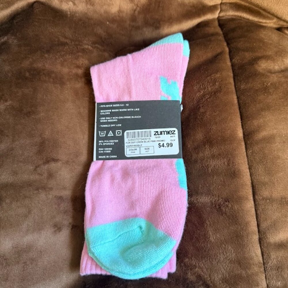 Neff Crew Socks - Picture 2 of 5